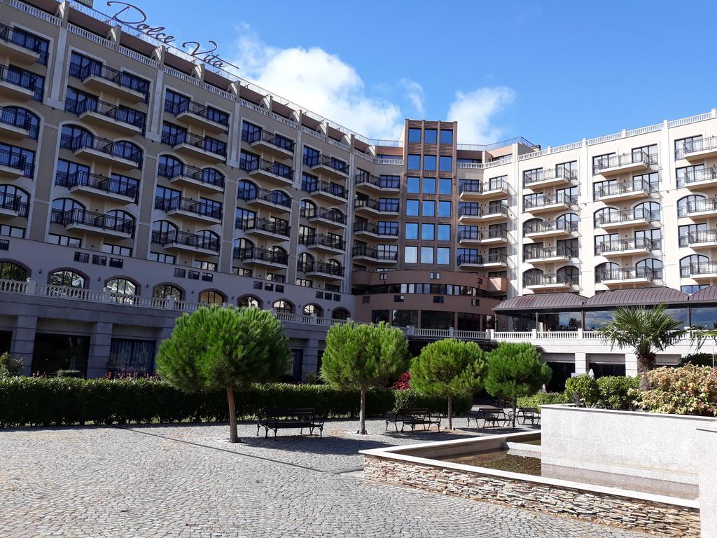 Private Apartments In Hotel Dolce Vita Златни пясъци Екстериор снимка